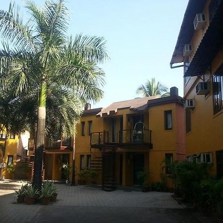 Silver Sands Beach Resort دامان المظهر الخارجي الصورة