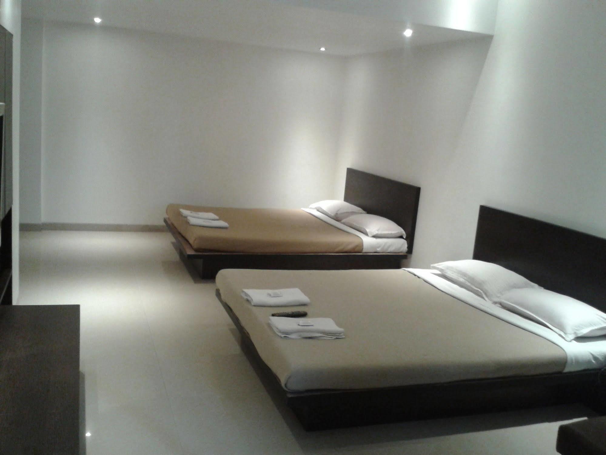Silver Sands Beach Resort دامان المظهر الخارجي الصورة