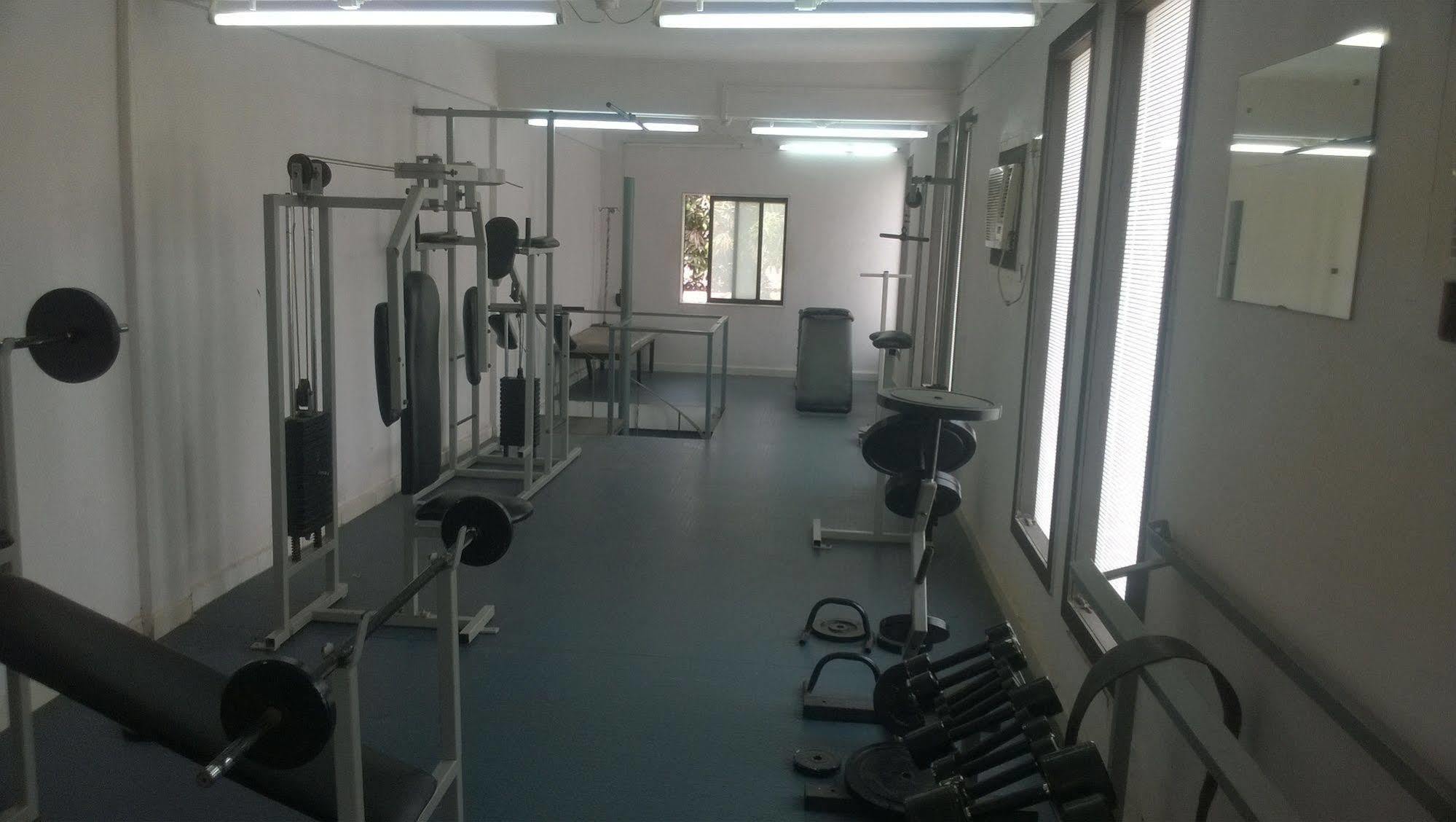 Silver Sands Beach Resort دامان المظهر الخارجي الصورة